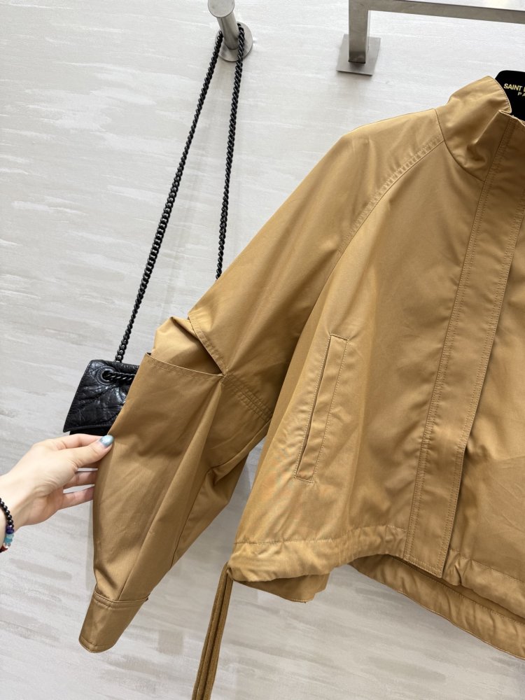 Jacket women's фото 3