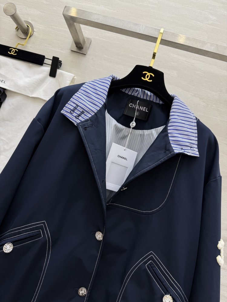 Куртка женская фото 3