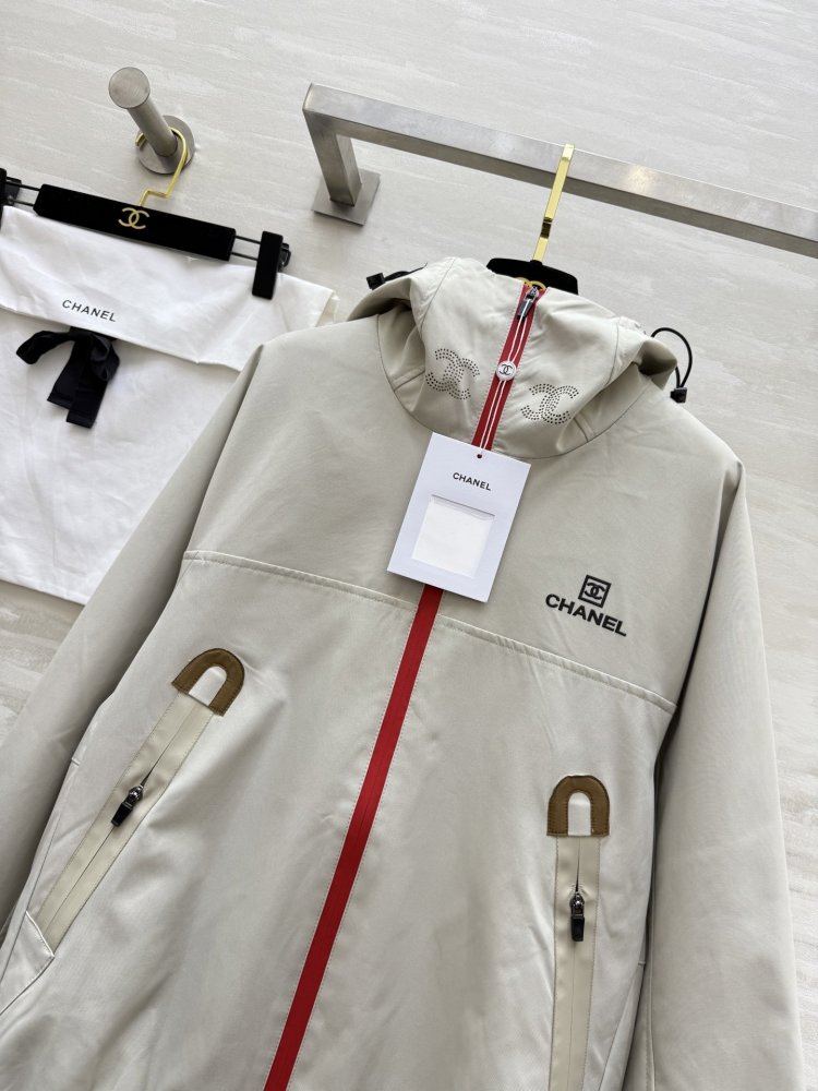 Jacket women's фото 3