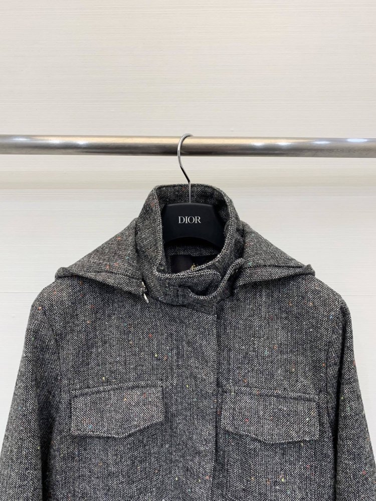 Куртка жіноча фото 3