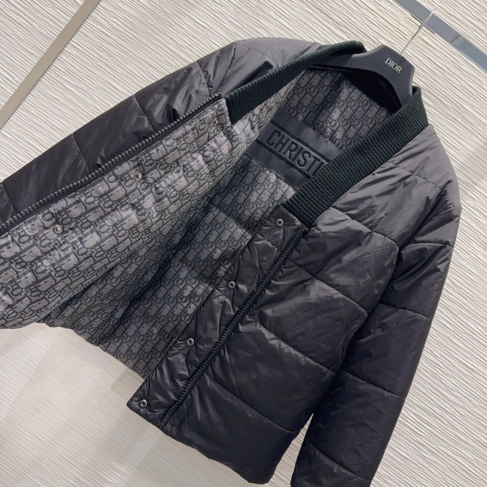 Куртка жіноча фото 3