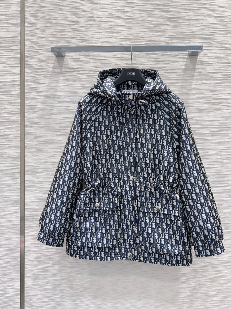 Куртка жіноча фото 3