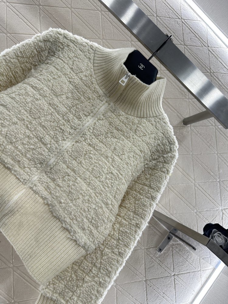 Куртка жіноча фото 3