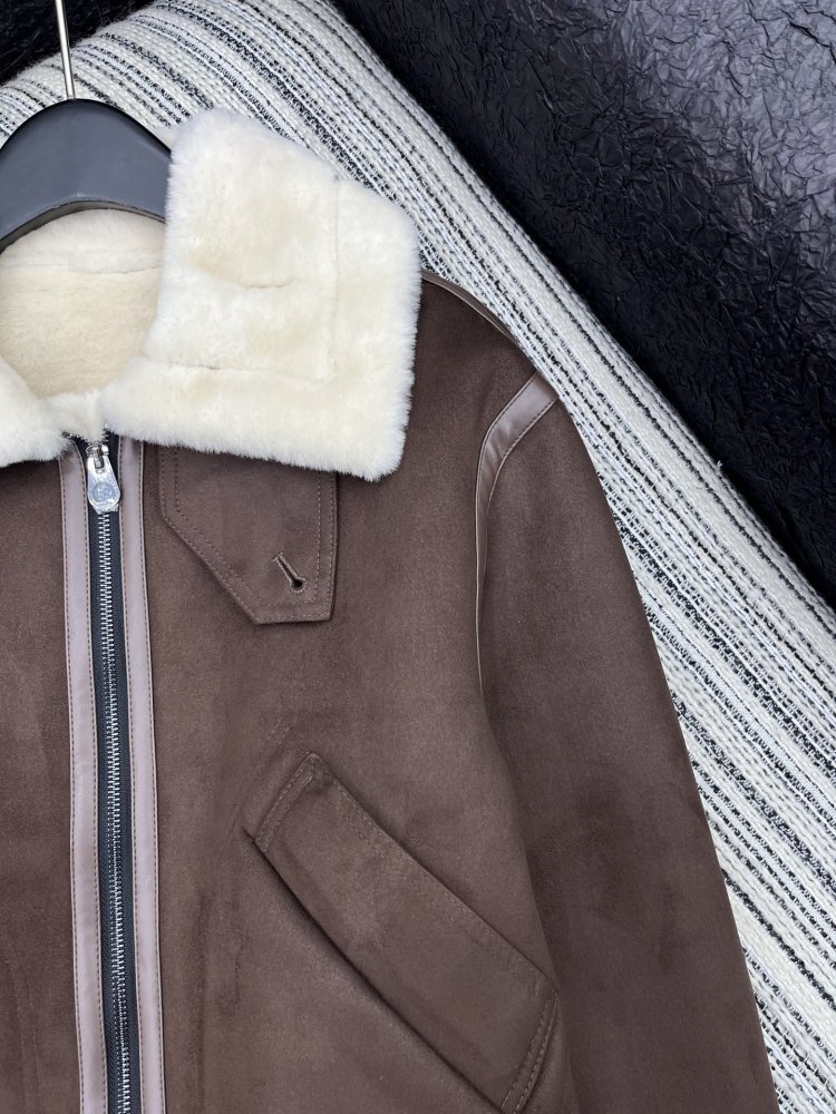 Куртка женская фото 3