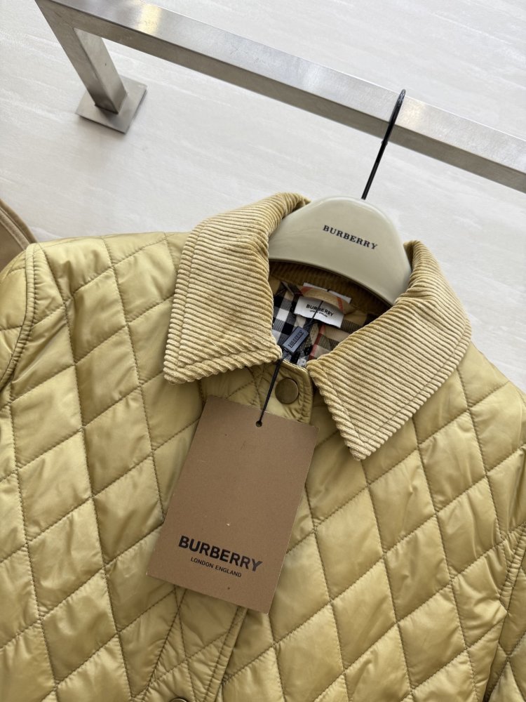 Куртка жіноча фото 3