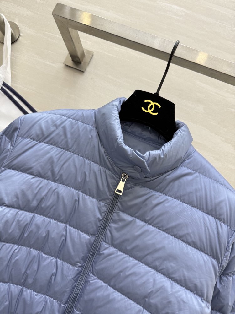 Jacket women's фото 3