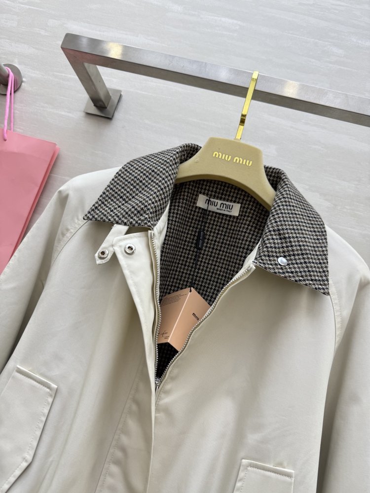 Jacket women's фото 3