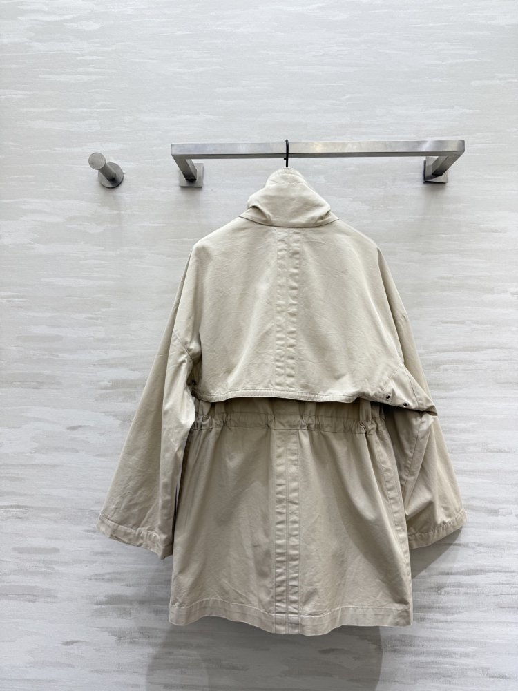 Куртка жіноча фото 3