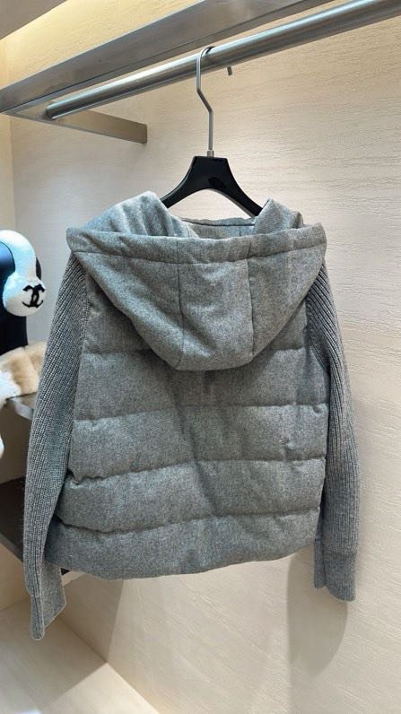 Куртка женская фото 3