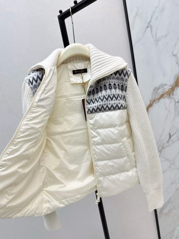 Jacket women's фото 3