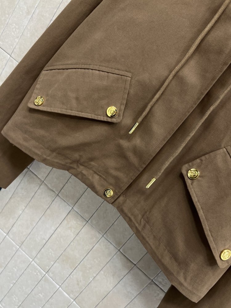 Куртка жіноча фото 3