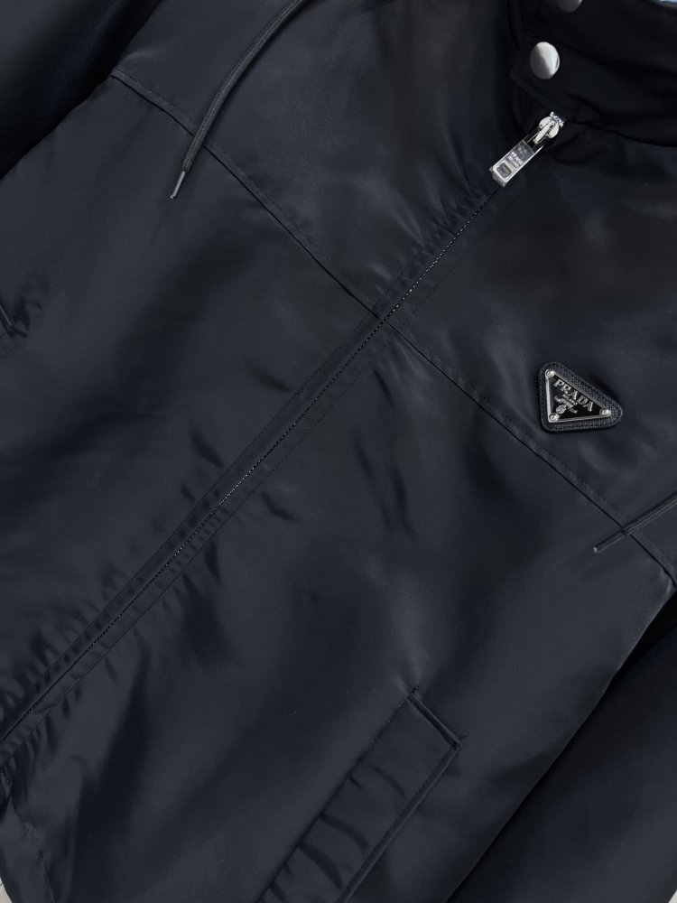 Куртка женская фото 3