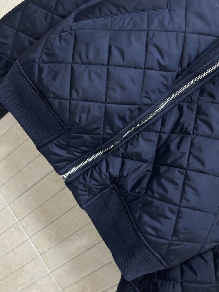 Куртка женская фото 3