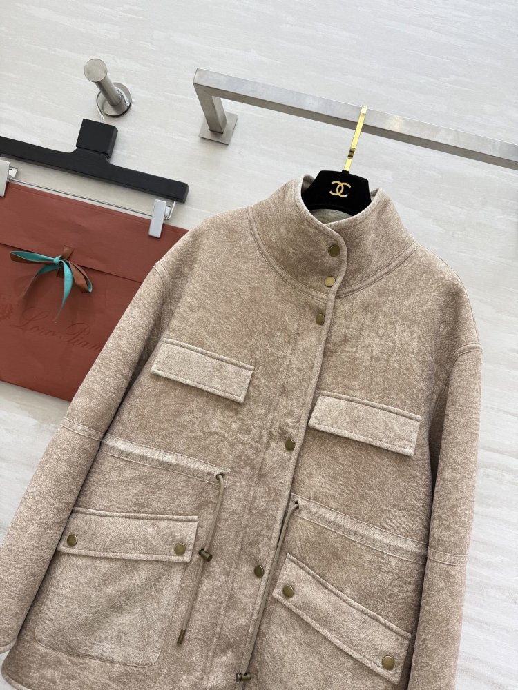 Куртка женская фото 3