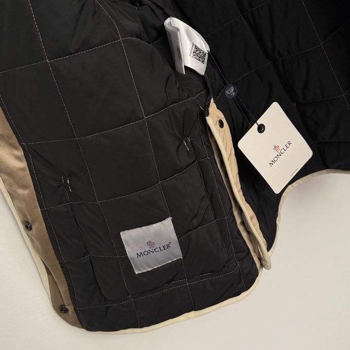 Куртка женская фото 3