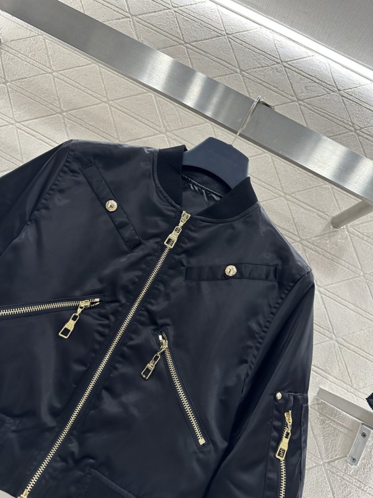 Куртка жіноча фото 3