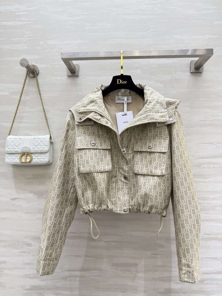 Jacket women's фото 4