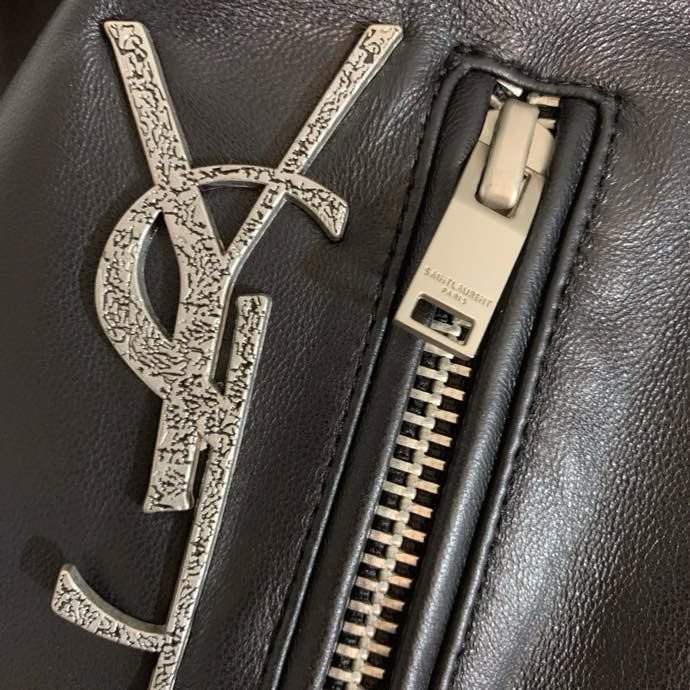 Куртка женская фото 4