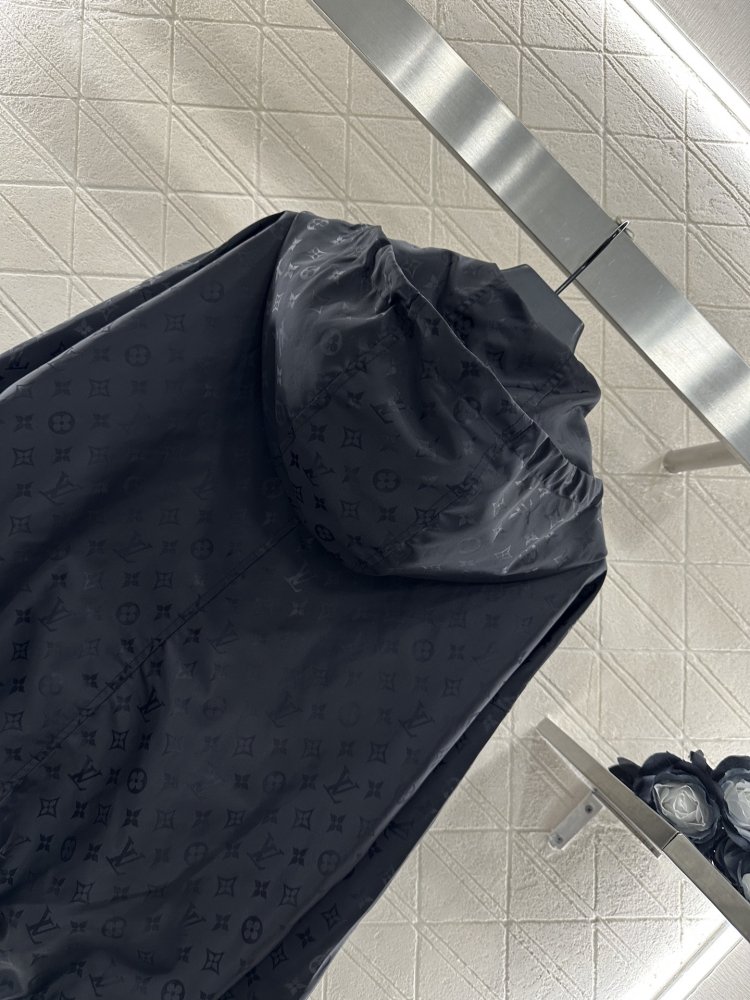 Jacket women's фото 4