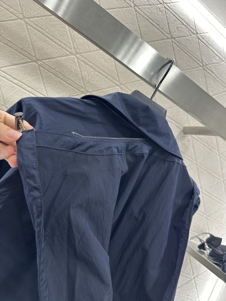 Куртка женская фото 4