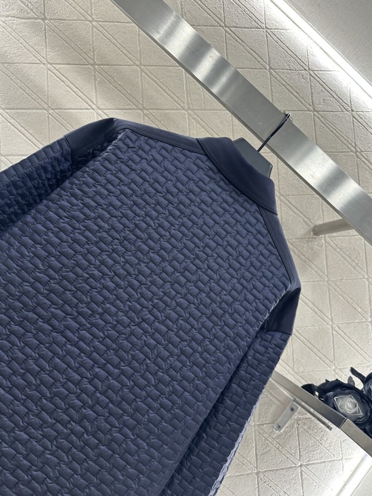 Jacket women's фото 4