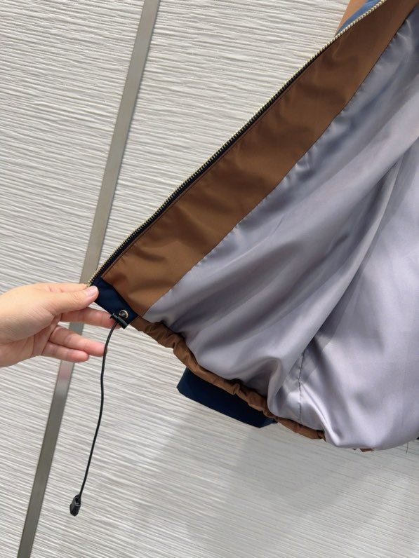 Jacket women's фото 4