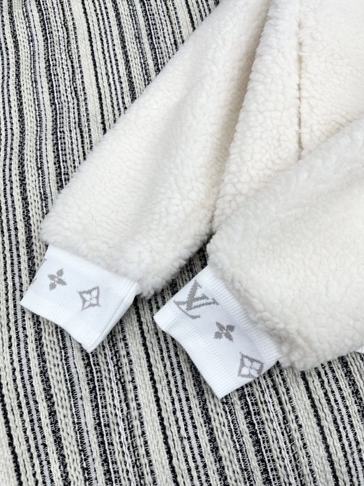 Куртка жіноча фото 4