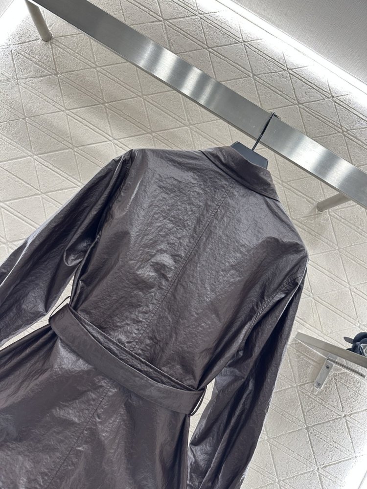 Куртка жіноча фото 4