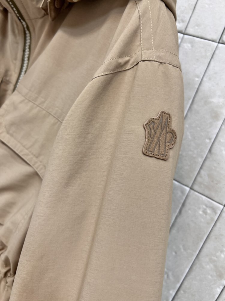 Куртка женская фото 4