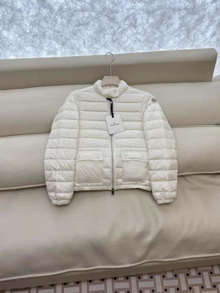 Куртка женская фото 4