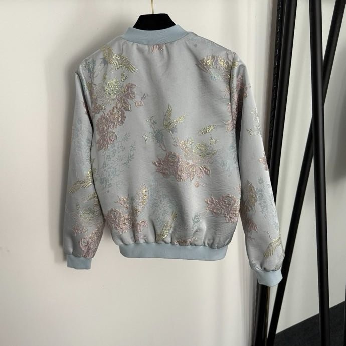 Куртка жіноча фото 4