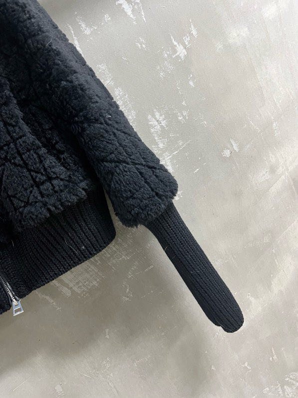 Куртка жіноча фото 4