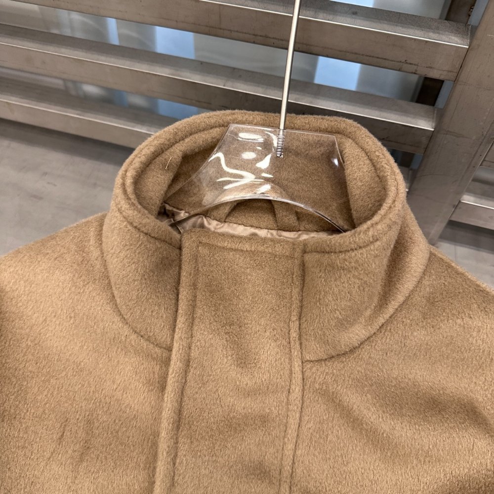 Jacket women's фото 4