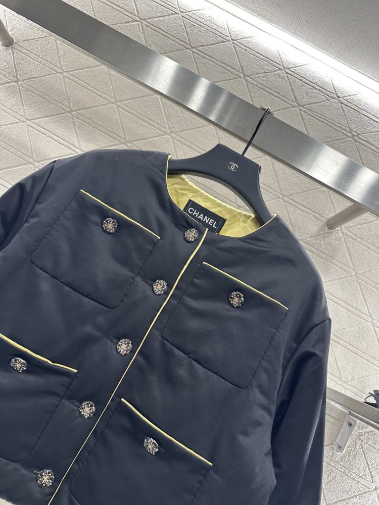 Куртка женская фото 4