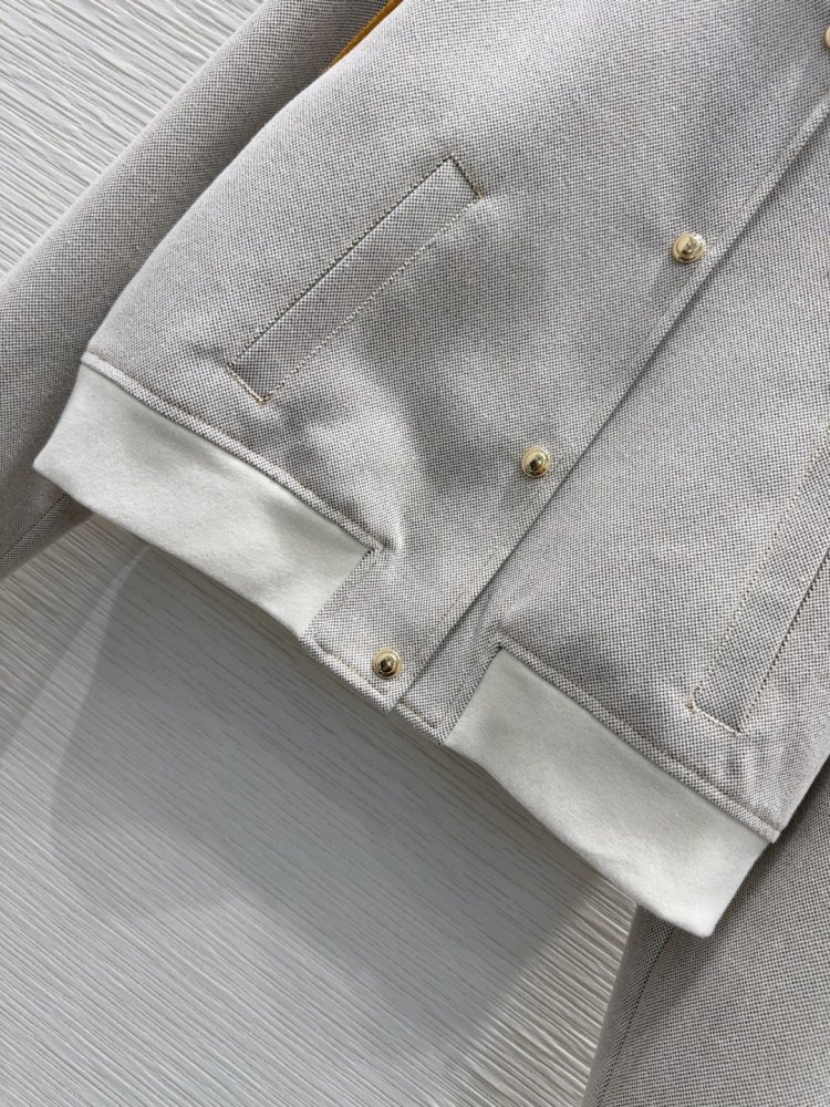 Jacket women's фото 4