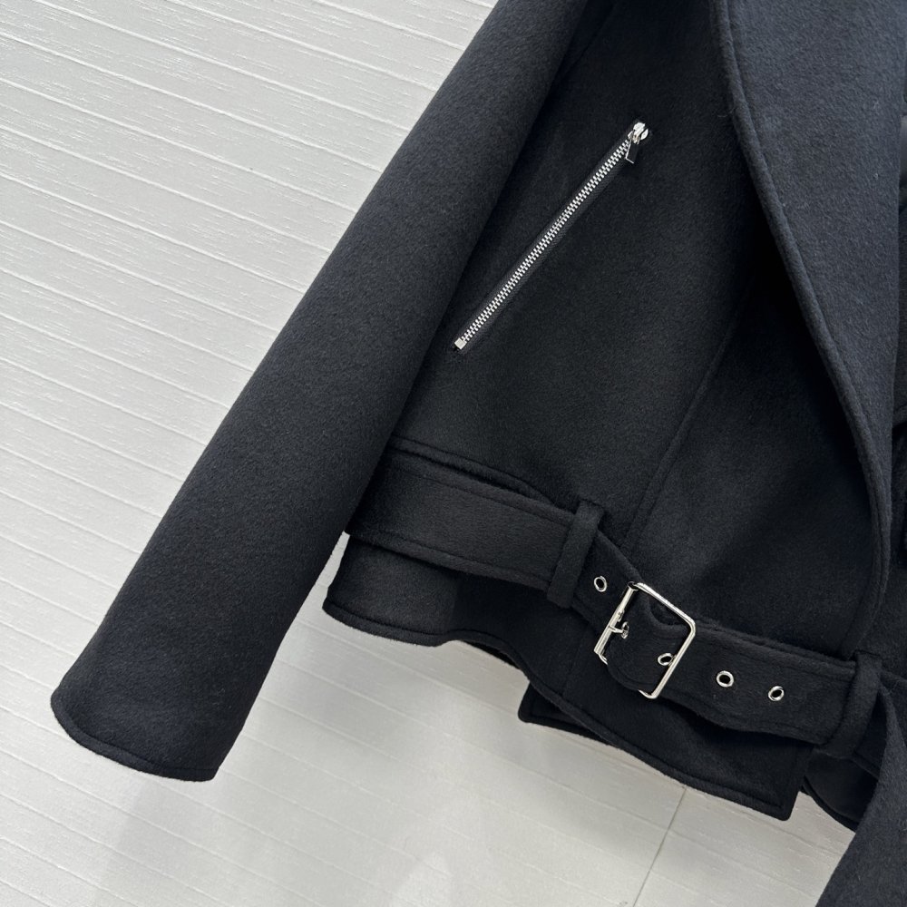 Куртка женская фото 4