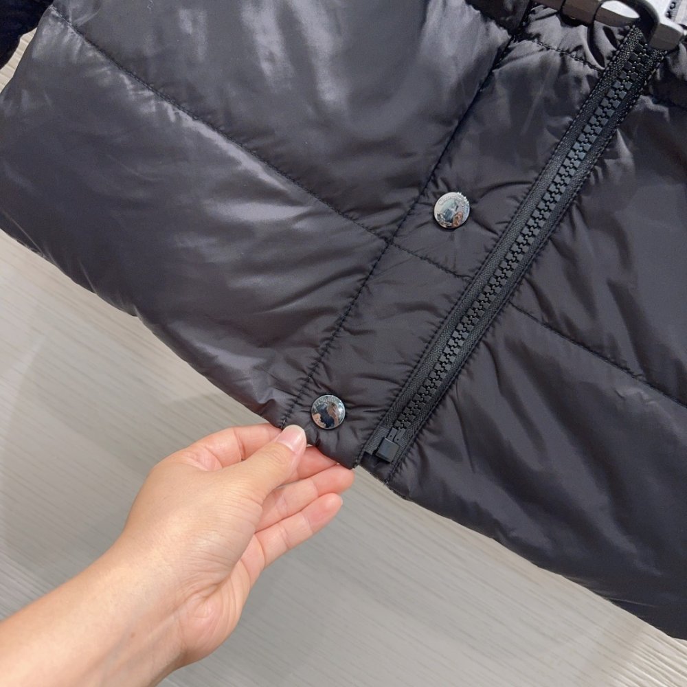 Куртка жіноча фото 4