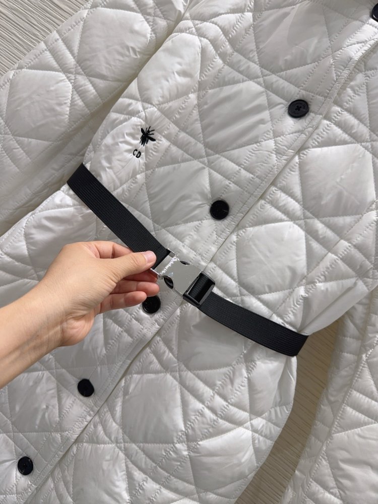 Куртка жіноча фото 4