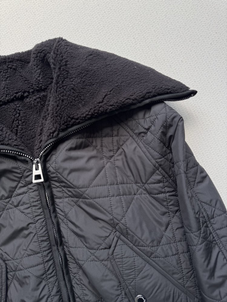 Куртка жіноча фото 4