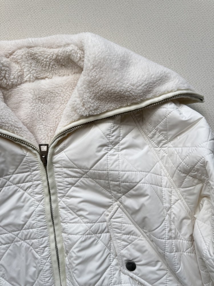 Куртка жіноча фото 4