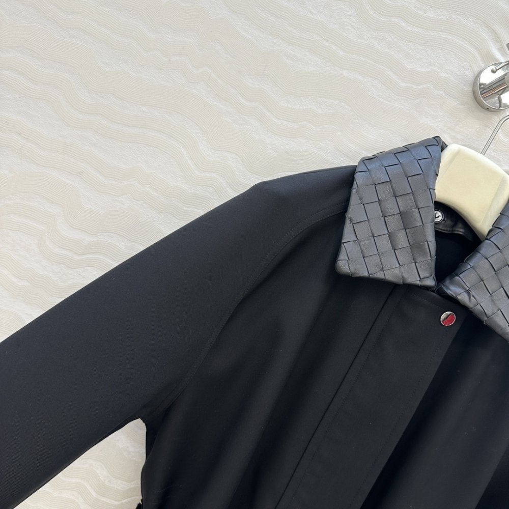 Jacket women's фото 4