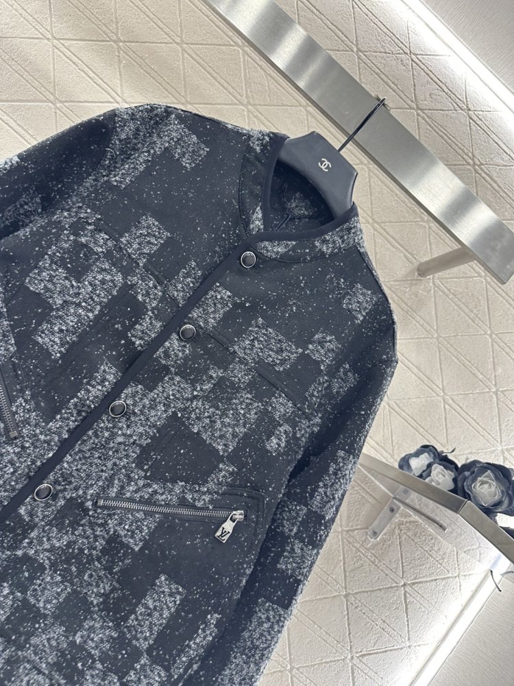 Куртка женская фото 4