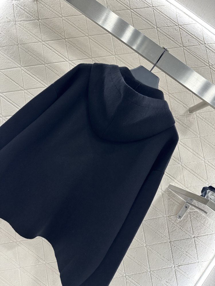 Jacket women's фото 4