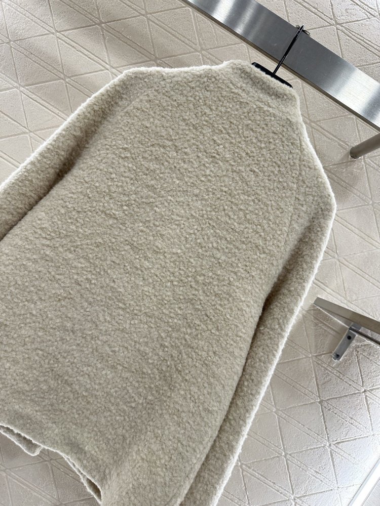 Jacket women's фото 4