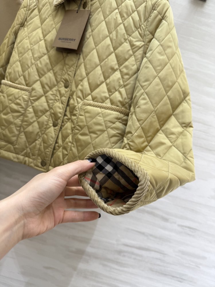 Куртка жіноча фото 4