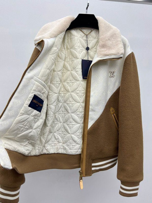 Jacket women's фото 4