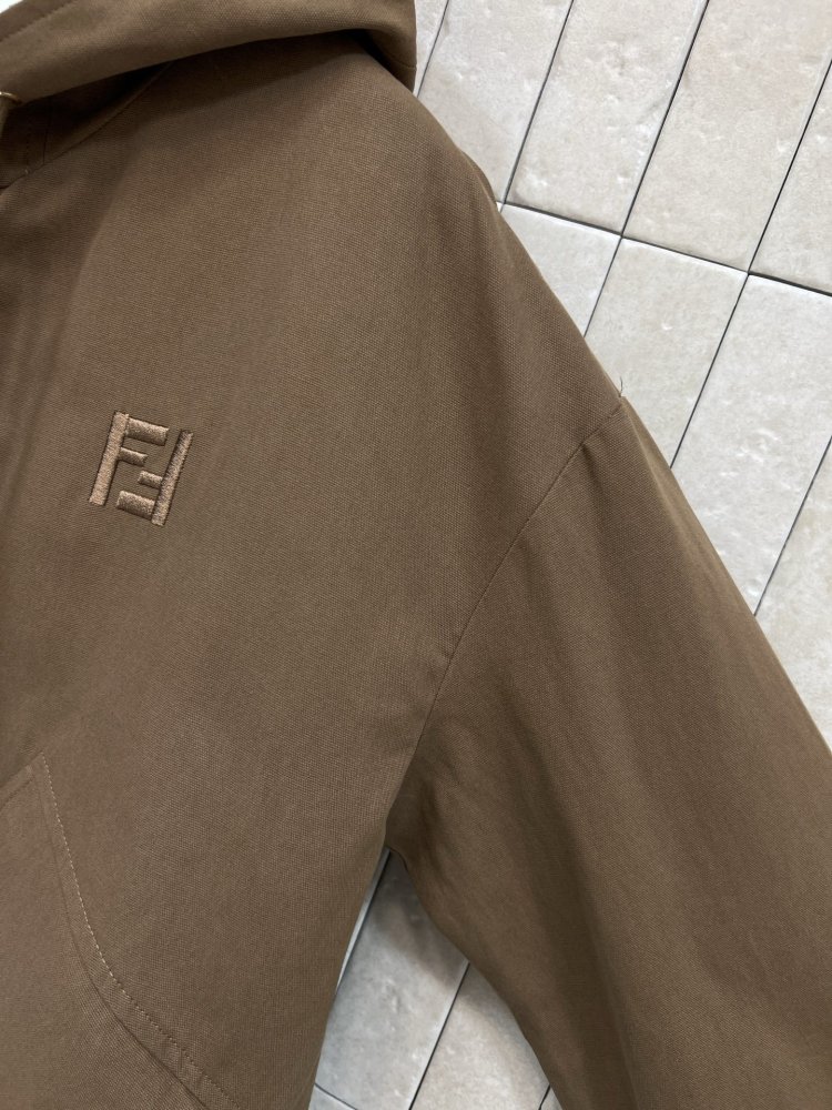 Куртка жіноча фото 4