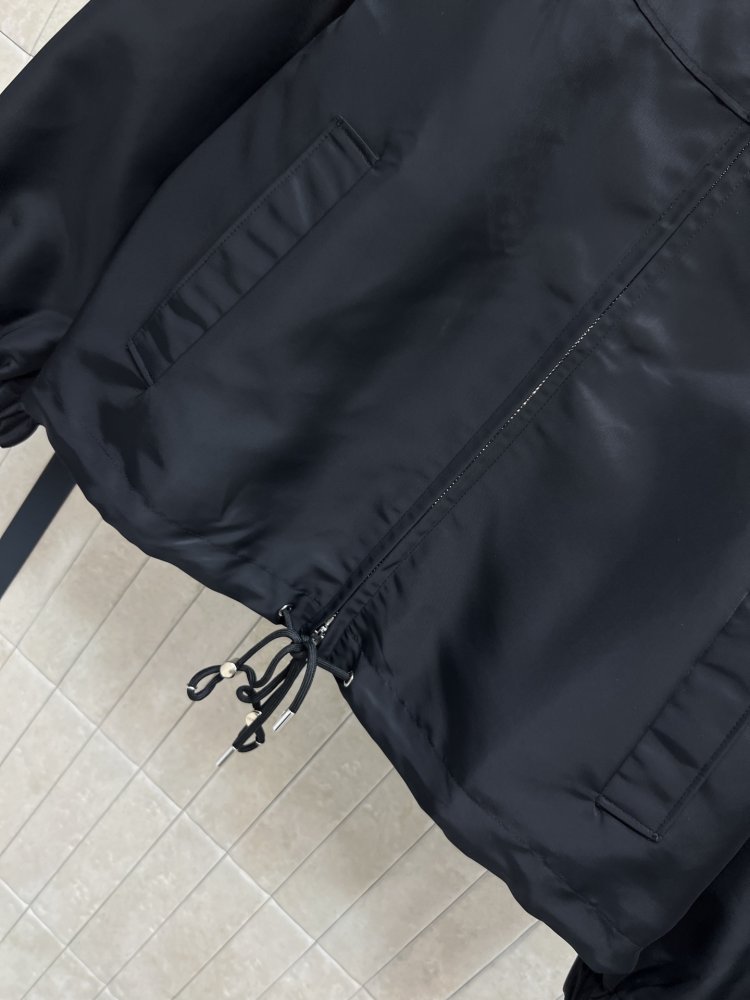 Куртка женская фото 4