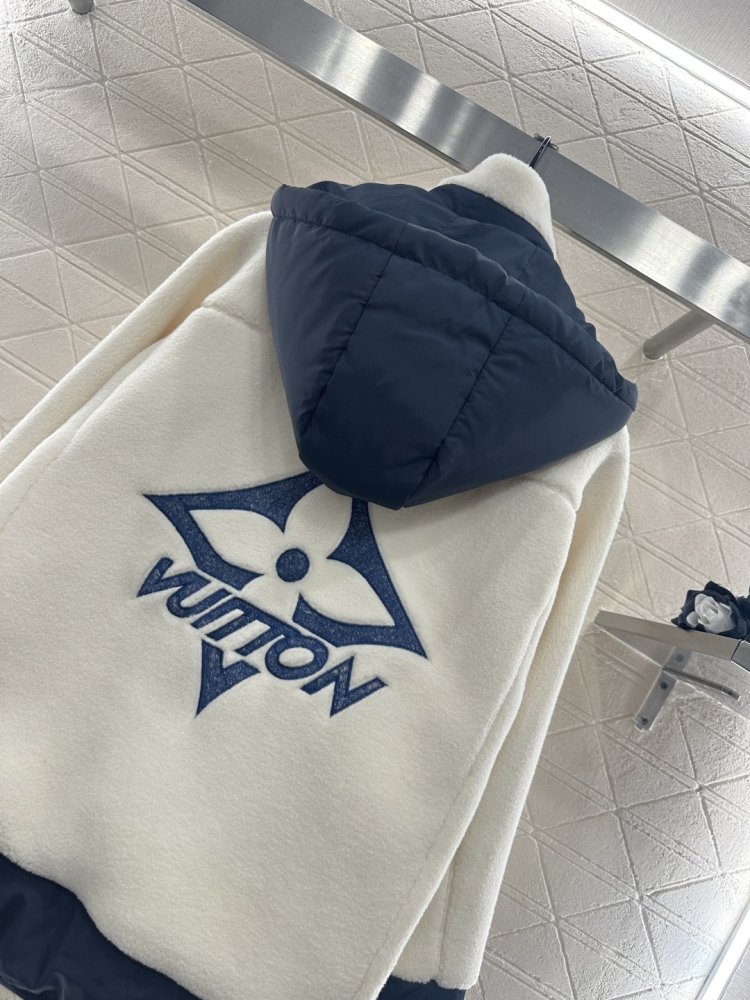 Куртка жіноча фото 4