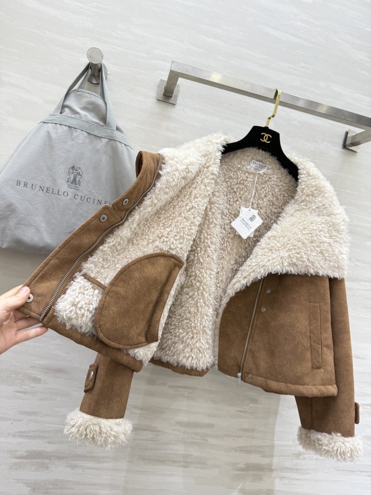 Куртка женская фото 4